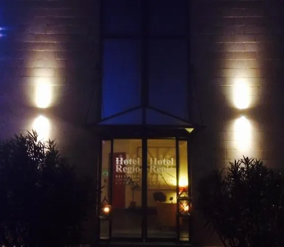 王室酒店 酒店 3*